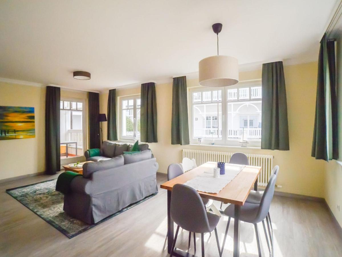 Strandvillen Binz - Ferienwohnung Mit 2 Schlafzimmern Und Balkon Ah-563 Extérieur photo